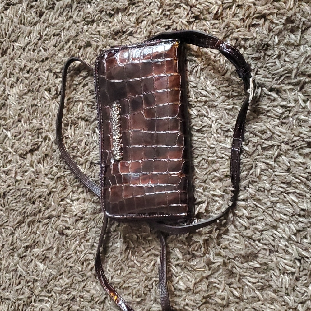 Brighton Brown patent leather crocodile print wallet purse